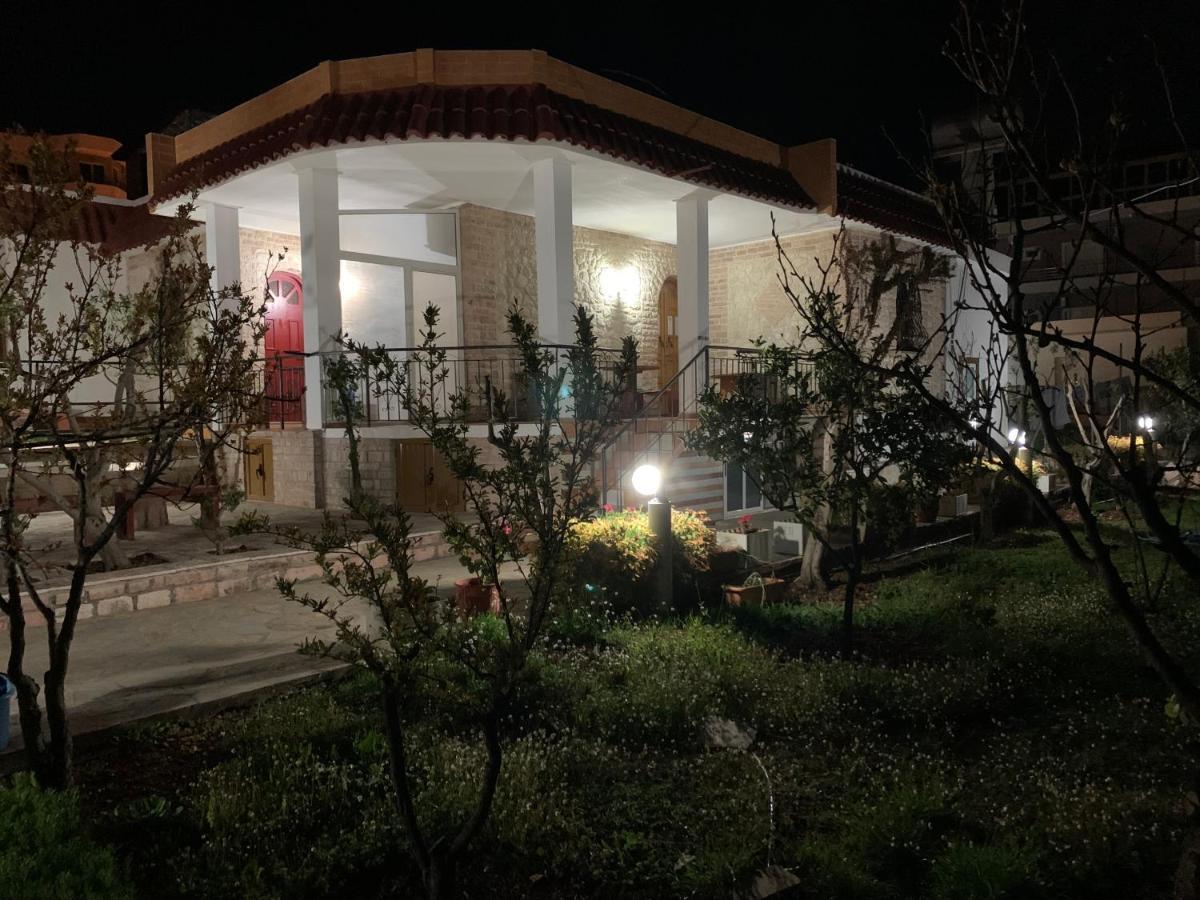 Hillside Apartments 卡萨米尔 外观 照片