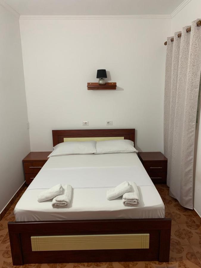 Hillside Apartments 卡萨米尔 外观 照片